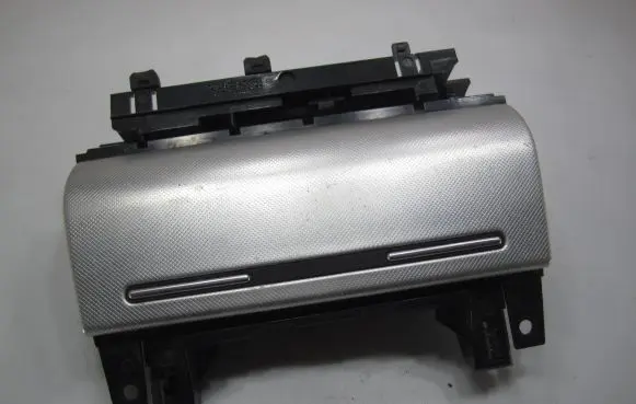 Audi A4 S4 B6 8E 8H Car ashtray 8E0857951H