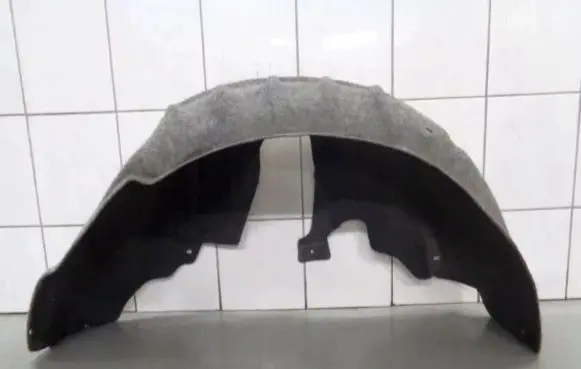Volkswagen Golf VI Front arch 
