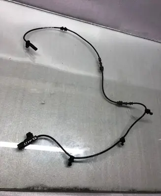 Opel Insignia B ABS brake wheel speed sensor 84149055
