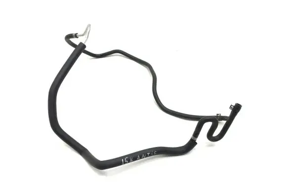 Mercedes-Benz GL X166 Engine coolant pipe/hose A1668305096