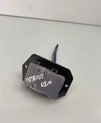 Jeep Patriot Heater blower motor/fan resistor 1J583