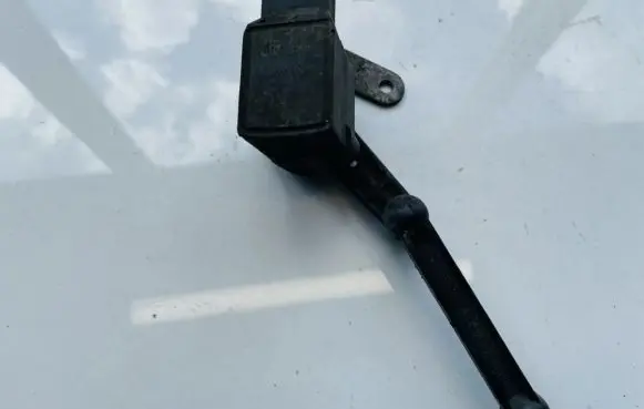 BMW 5 E39 Front height sensor lever 1093698