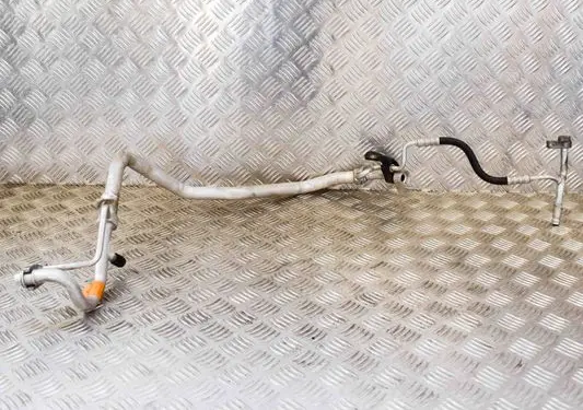 Ford Focus Air conditioning (A/C) pipe/hose F1F119A834DB