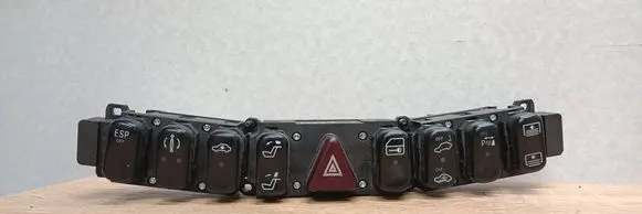 Hazard light switch