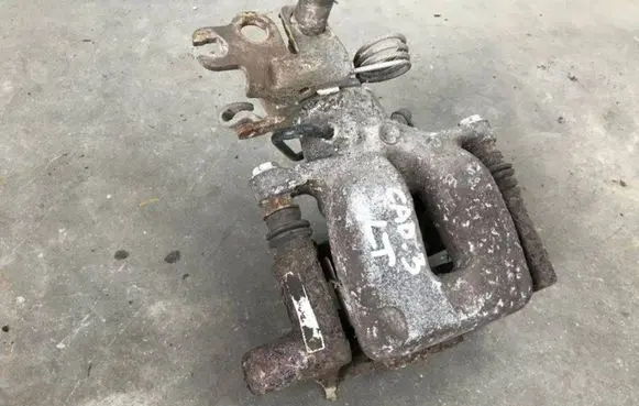 Volkswagen Caddy Rear brake caliper