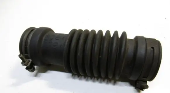 Mazda 626 Air intake hose/pipe RF2A13223