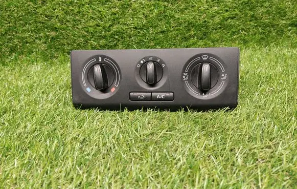 Skoda Roomster (5J) Climate control unit 5J0820045E 901516720002