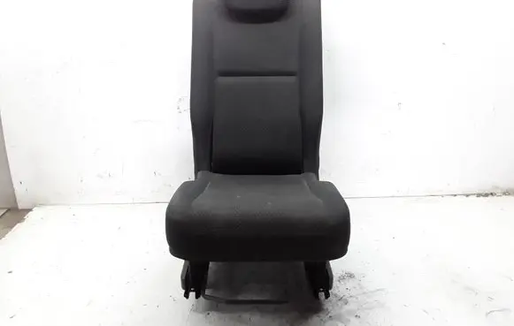 Toyota Corolla Verso AR10 Rear seat 