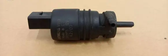 Porsche Boxster 987 Windscreen/windshield washer pump 3020175