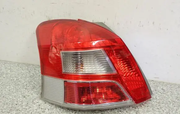 Toyota Yaris Rear/tail lights