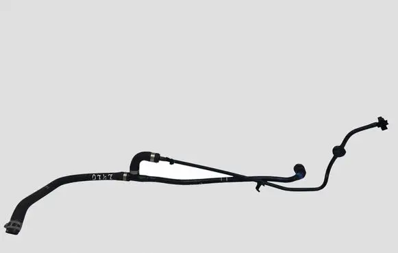Volvo V60 Engine coolant pipe/hose 31319034