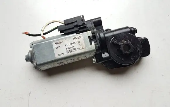 Mercedes-Benz E W212 Seat adjustment motor P10848302 P1073590703 00311761