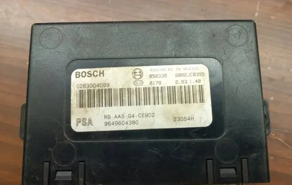 Peugeot 607 Parking PDC control unit/module 0263004089