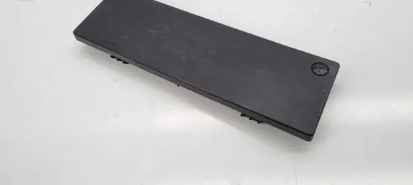 Volkswagen Golf III Radio/GPS head unit trim 357857231