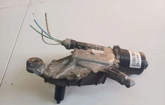 Citroen C4 I Picasso Wiper motor 9682484780