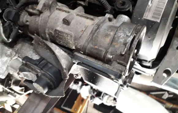Seat Altea XL Electric throttle body valve 