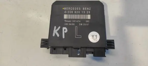 Mercedes-Benz E W210 Door control unit/module 2088201326 351474