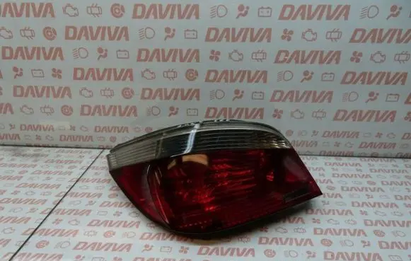 BMW 5 E60 E61 Rear/tail lights 6910767