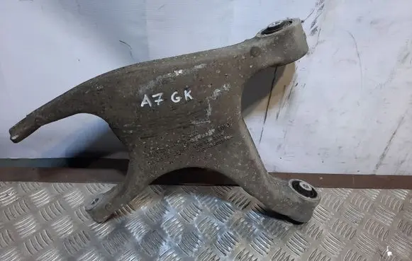 Audi A7 S7 4G Rear upper control arm/wishbone 8R0505311F