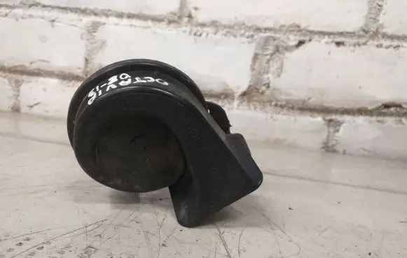 Skoda Octavia Mk2 (1Z) Horn signal 703881157