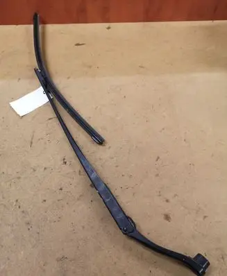 Citroen C5 Windshield/front glass wiper blade 9683835880 19197 21357