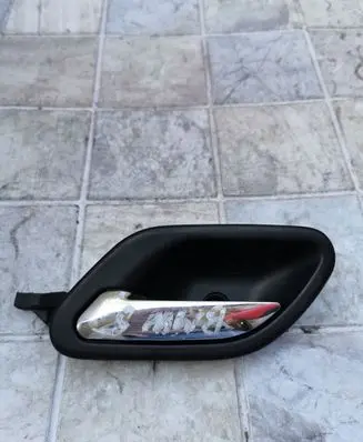 BMW 5 E39 Rear door interior handle 8226049