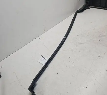 Mini One - Cooper R50 - 53 Rubber seal front coupe door window 