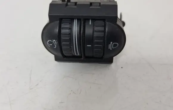 Volkswagen Golf V Headlight level height control switch 1K0941333