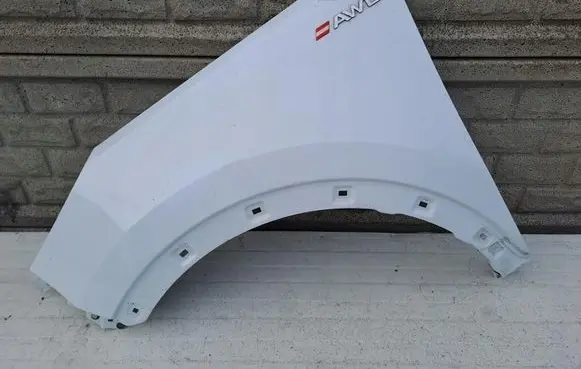 KIA Sportage Fender