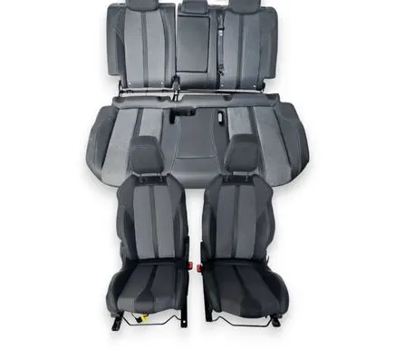 Peugeot 3008 II Seat set 