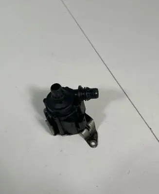 BMW X5 F15 Electric auxiliary coolant/water pump 8512235