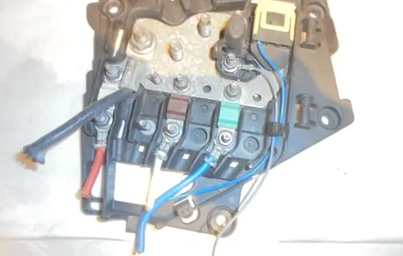 Citroen DS3 Positive wiring loom 9801148180