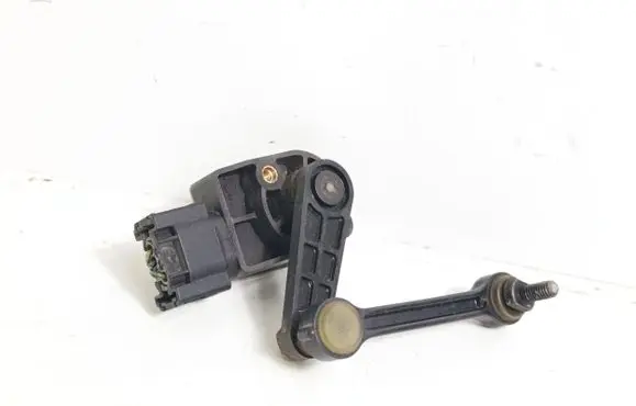 Porsche Panamera (970) Air suspension front height level sensor 8E0907503 6PM008161 7L0616571