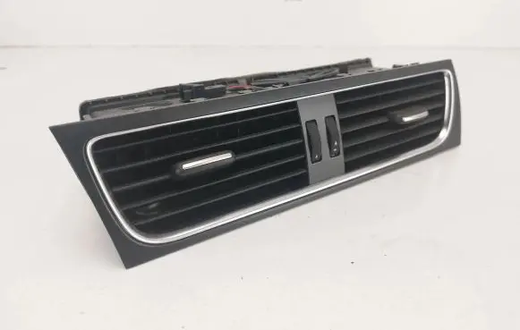 Audi A5 Sportback 8TA Dash center air vent grill 8t1820951c