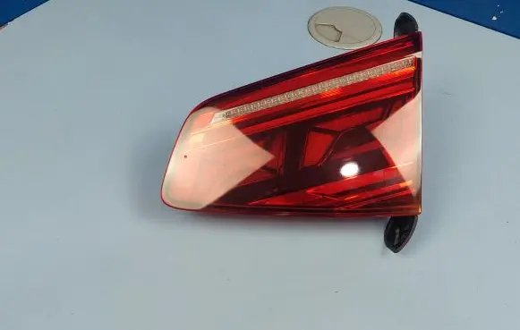 Volkswagen PASSAT B8 Tailgate rear/tail lights 3G5945308F
