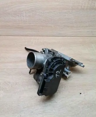 Toyota Urban Cruiser (XP110) Throttle valve 261000n030 1a04