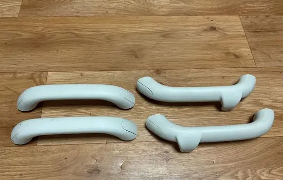 Dodge Journey A set of handles for the ceiling 100013036