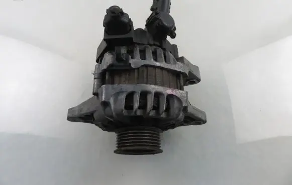 KIA Ceed Generator/alternator 2655447 373002B101
