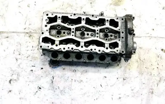 Hyundai ix 55 Engine head 1h1218wc1430