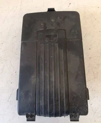 Volkswagen PASSAT B6 Battery box tray cover/lid 1K0915443A