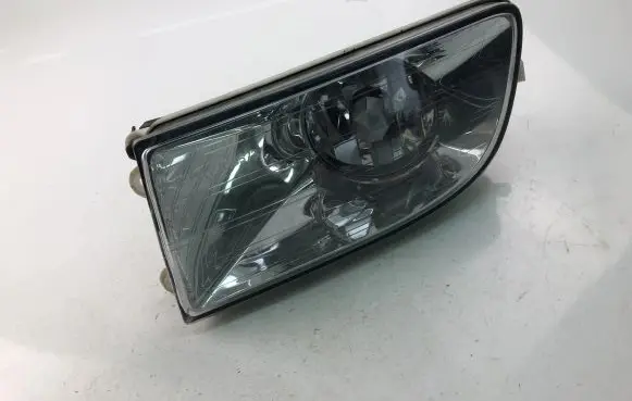 Skoda Octavia Mk2 (1Z) Front fog light 1Z0941699