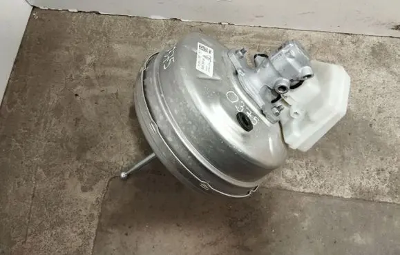 Porsche Panamera (971) Brake booster 971614105Q