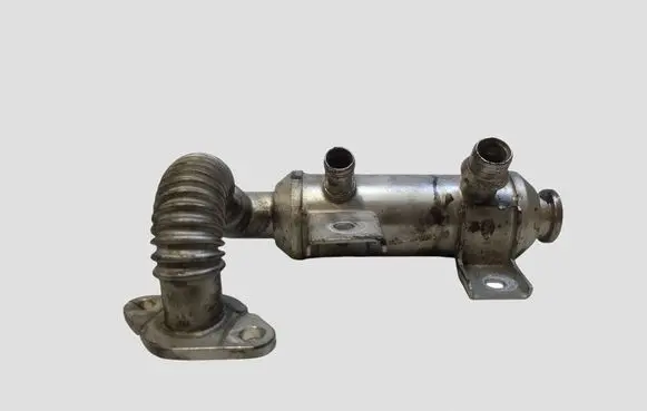 Ford Connect EGR valve cooler 080614063 12J00012