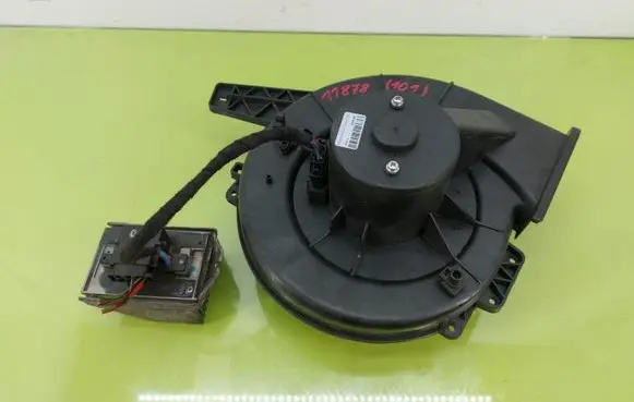Audi A2 Heater fan/blower 6Q1907521