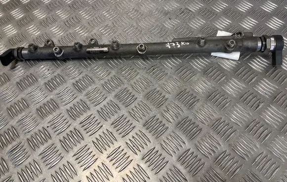 BMW 5 E60 E61 Fuel main line pipe 7795514