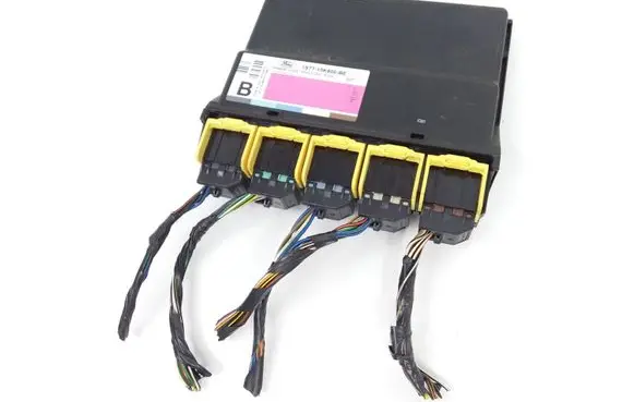 Ford Focus Comfort/convenience module 1S7T15K600BE