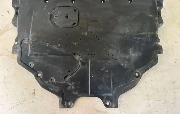 Mazda 6 Engine splash shield/under tray