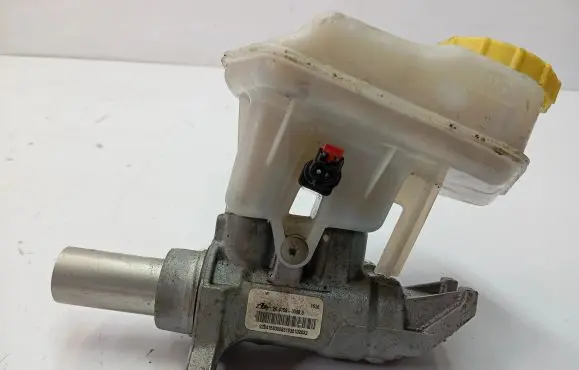 Jeep Grand Cherokee Master brake cylinder 928415800
