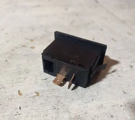 Volvo 340 - 360 Fog light switch 204940