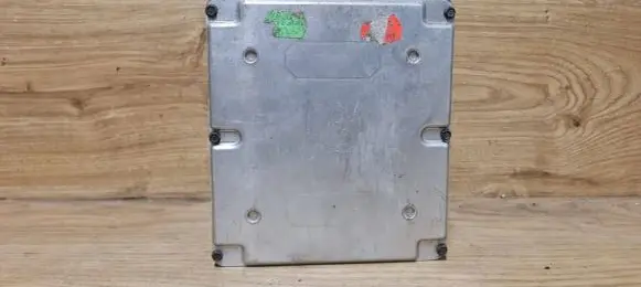 Ford Mondeo MK II Engine control unit/module 96BB12A650SA